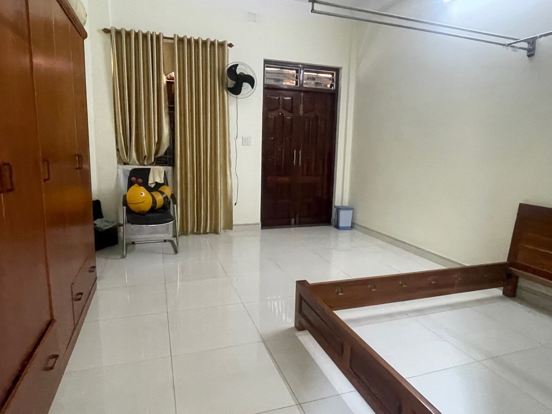 PHAN TÔN 94.5m², 3 tầng, ngang 6.4m, dài 15m, giá 31.5 tỷ, Sơn Trà