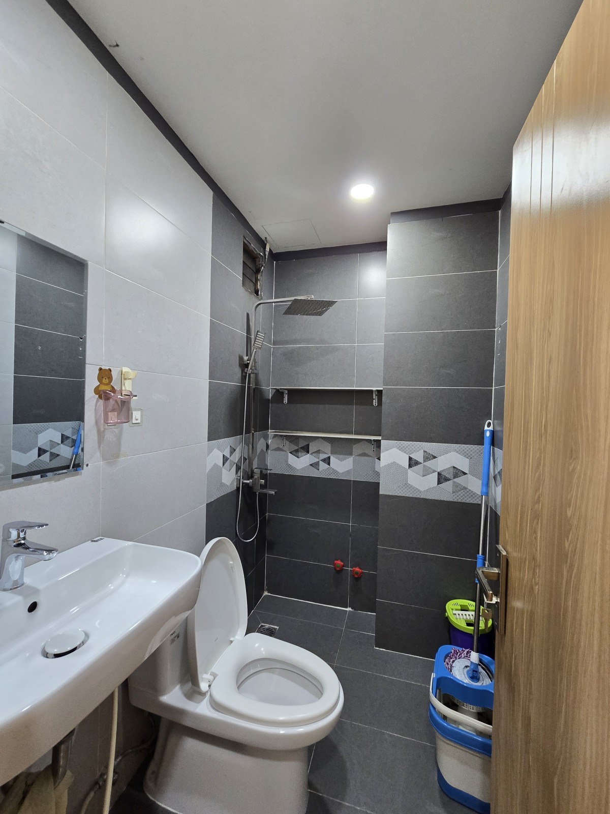 Bán nhà đường Hồ Thị Kỷ, Quận 10