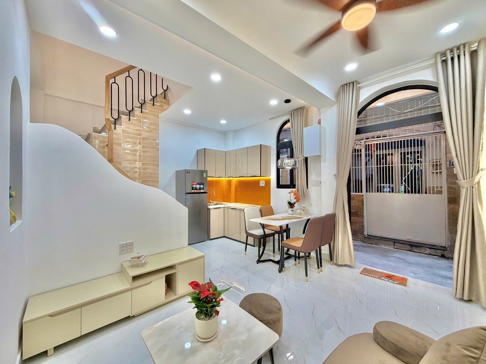 Bán nhà hẻm 377 Phan Văn Trị, Bình Thạnh