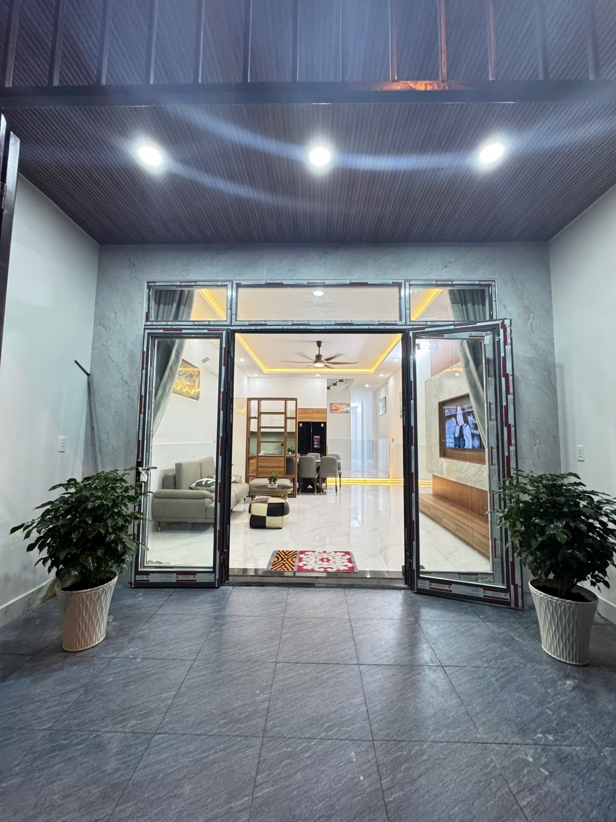 PHAN KHÔI 100m², 2 tầng, ngang 5m, dài 20m, giá 6.3 tỷ, Cẩm Lệ