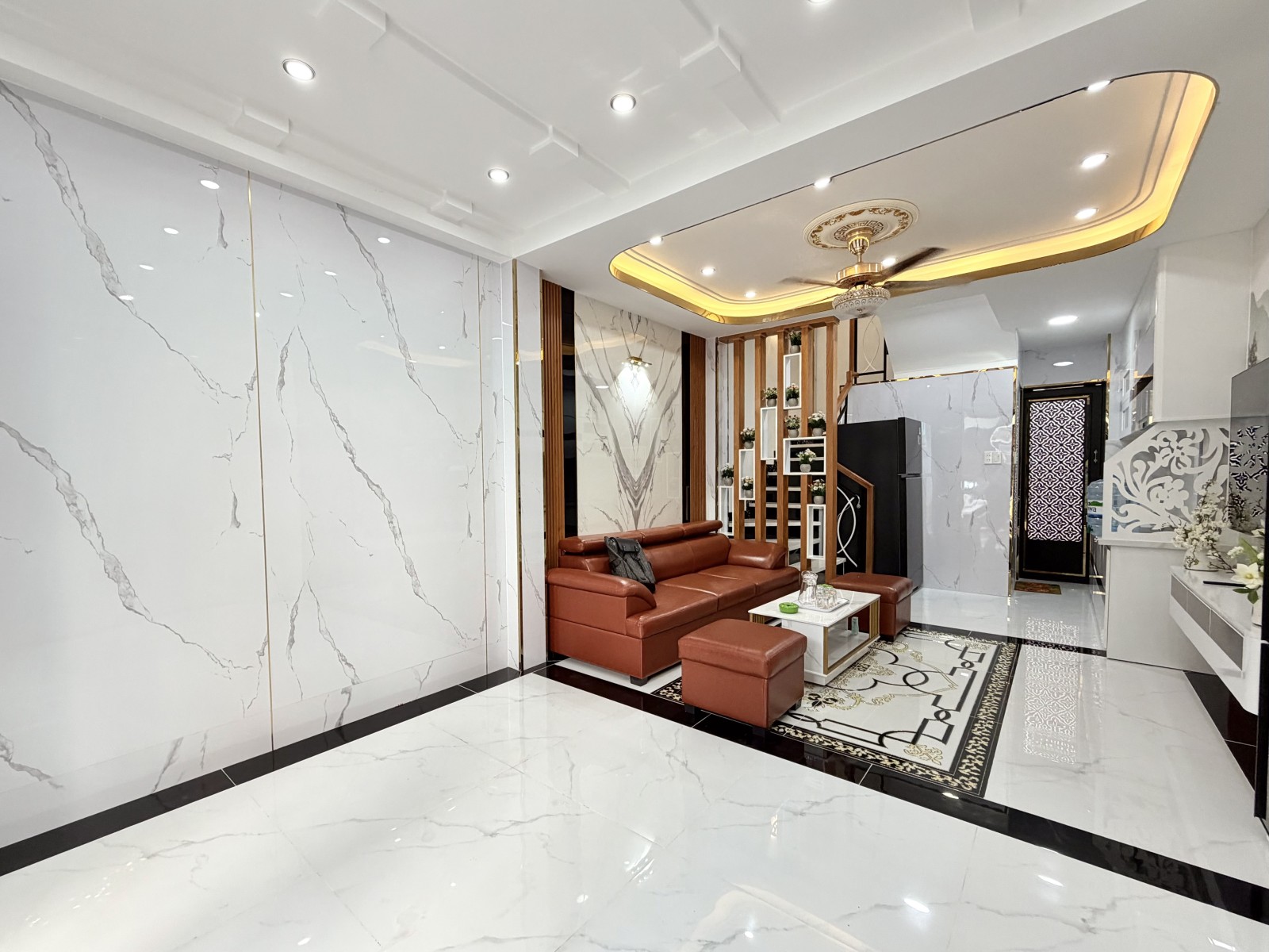 Bán nhà đường Trần Quang Diệu, Quận 3