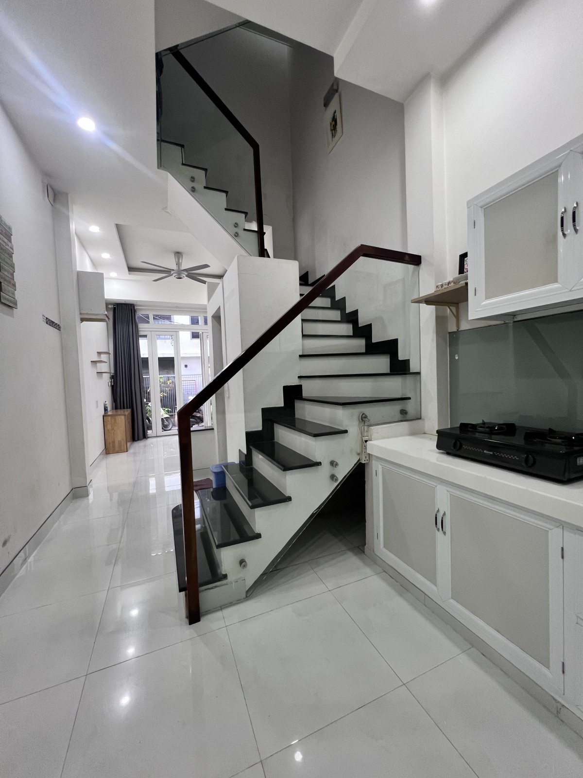 Bán nhà hẻm 891 Nguyễn Kiệm, Gò Vấp