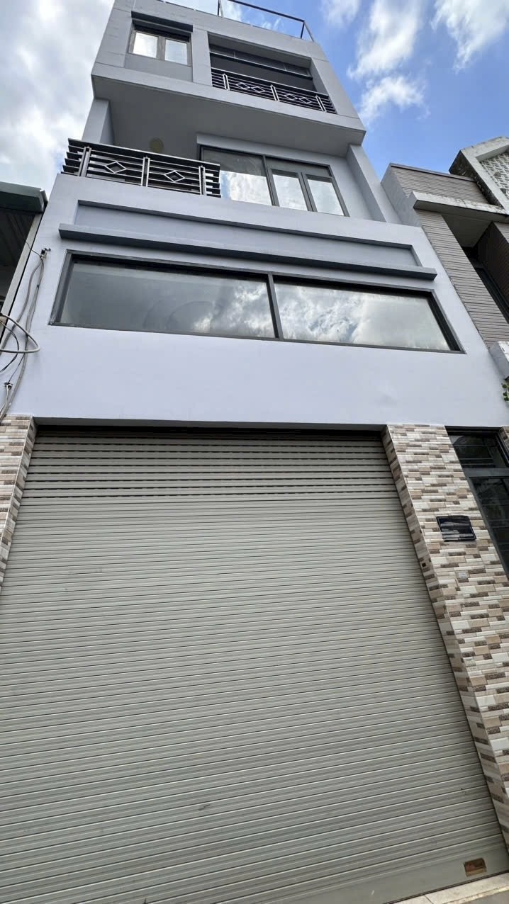 Bán nhà hẻm 427 Phạm Văn Đồng, Bình Thạnh