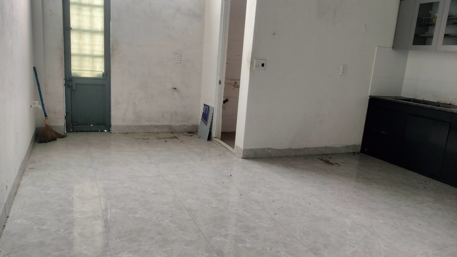 HÒA PHÚ 5 80m², cấp 4, ngang 5m, dài 16m, giá 6.75 tỷ, Liên Chiểu