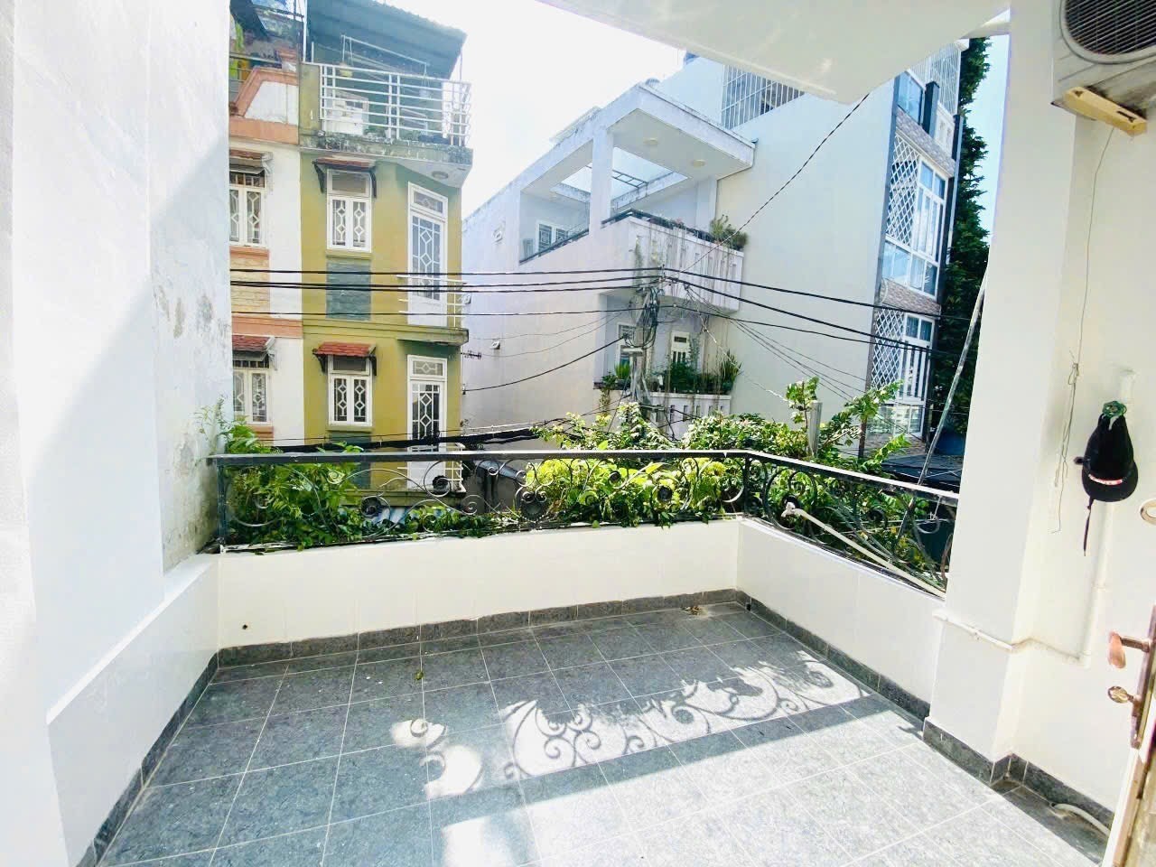 Bán nhà đường Hoàng Hoa Thám, Phú Nhuận - ảnh 2