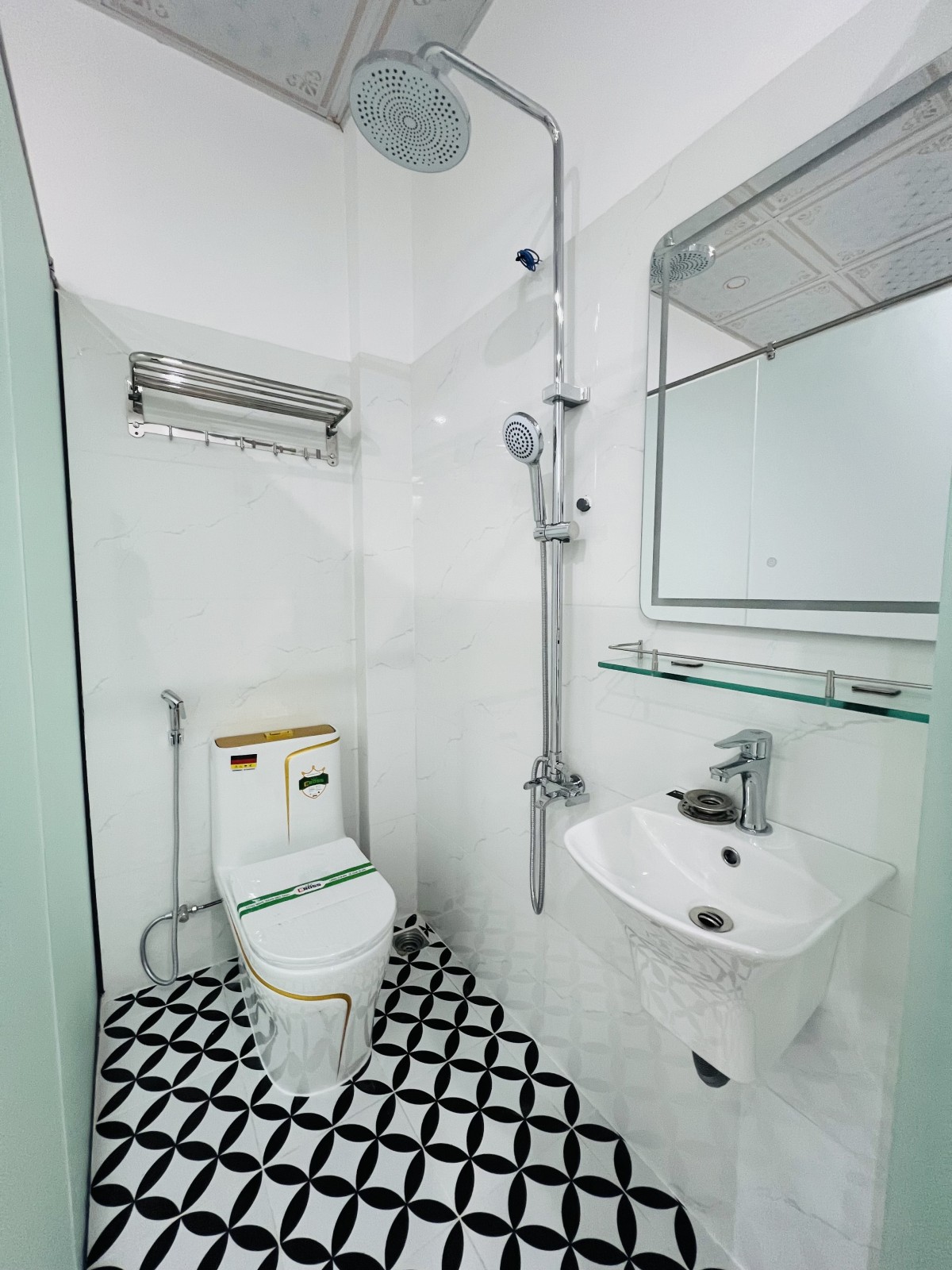 Bán nhà đường Nguyễn Thiện Thuật, Bình Thạnh
