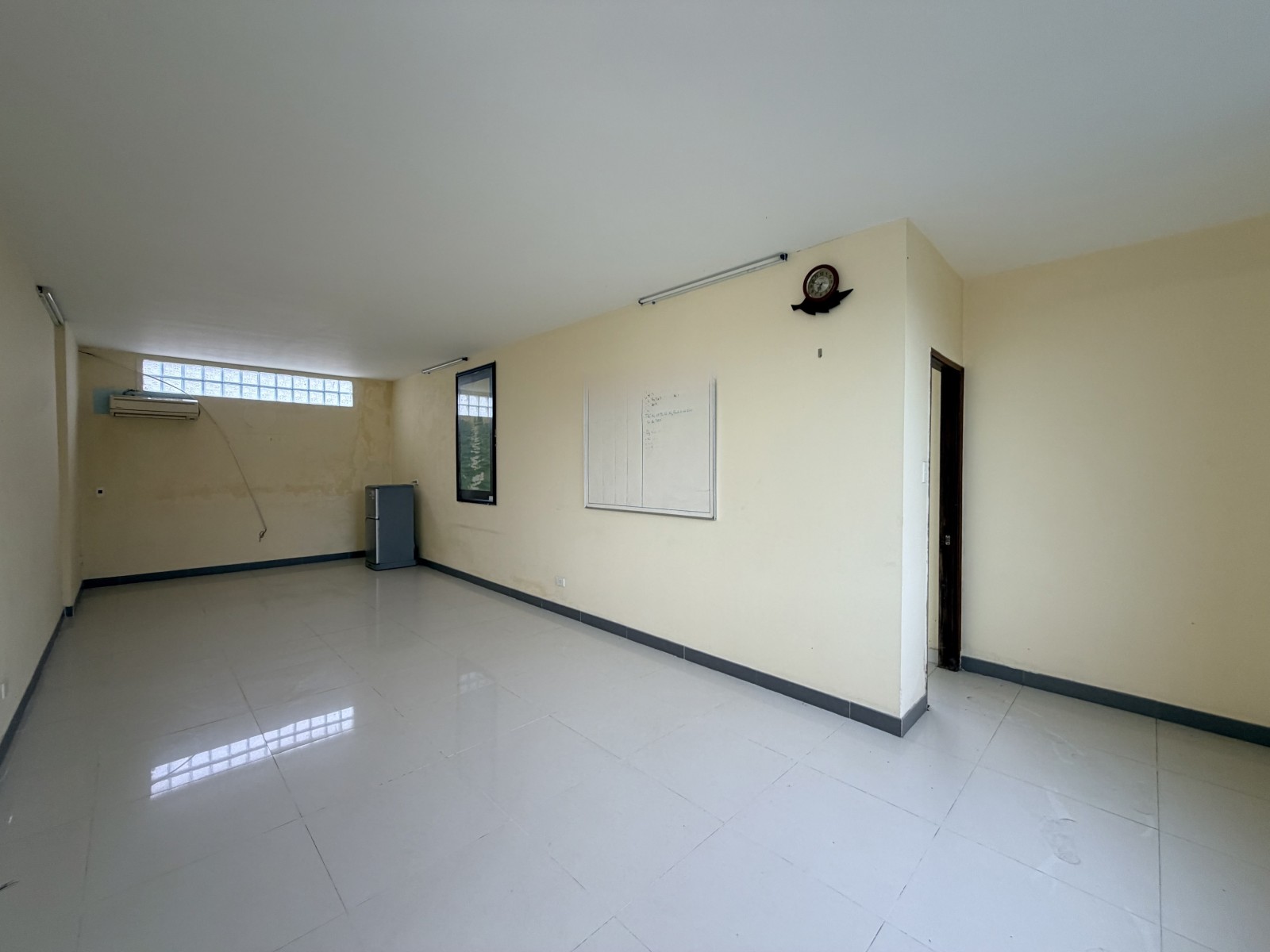 HOÀNG VĂN THÁI 2405m², 4 tầng, ngang 40m, dài 60m, giá 80 tỷ, Liên Chiểu Tỷ Phú
