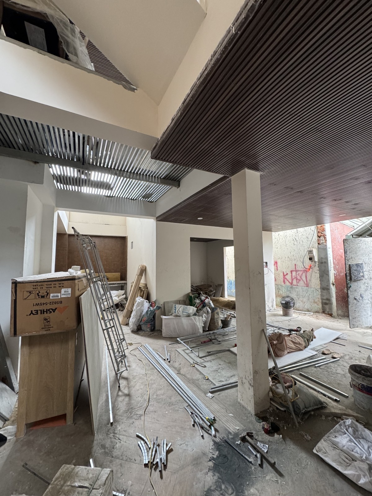 NGUYỄN CHÍ THANH 74.6m², 4 tầng, ngang 10m, dài 7.9m, giá 7.3 tỷ, Hải Châu