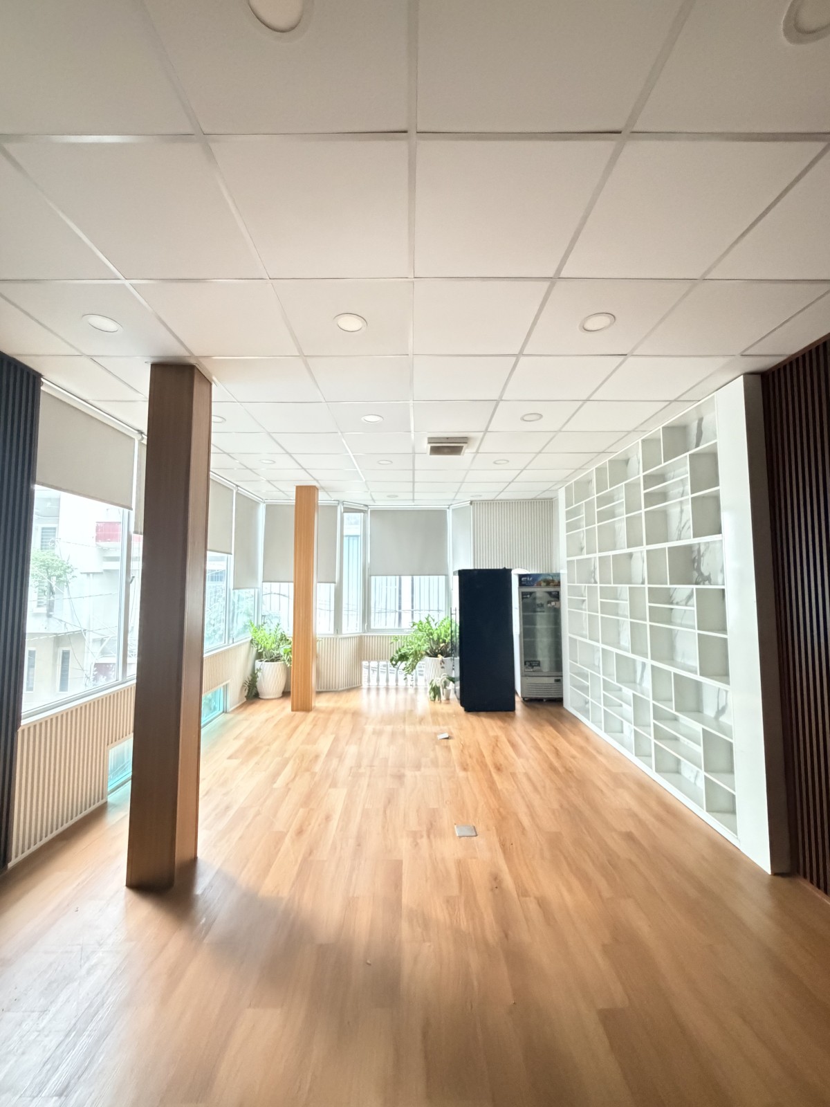 Bán nhà đường Hoàng Văn Thụ, Tân Bình - ảnh 2