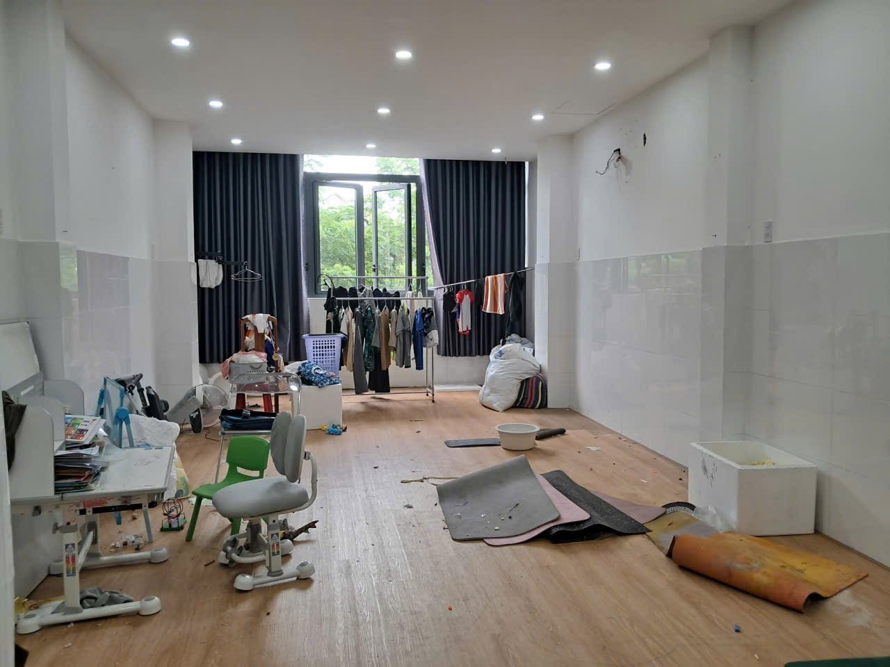 NGUYỄN VĂN LINH 106m², 3 tầng, ngang 4.5m, dài 23.7m, giá 26.9 tỷ, Hải Châu