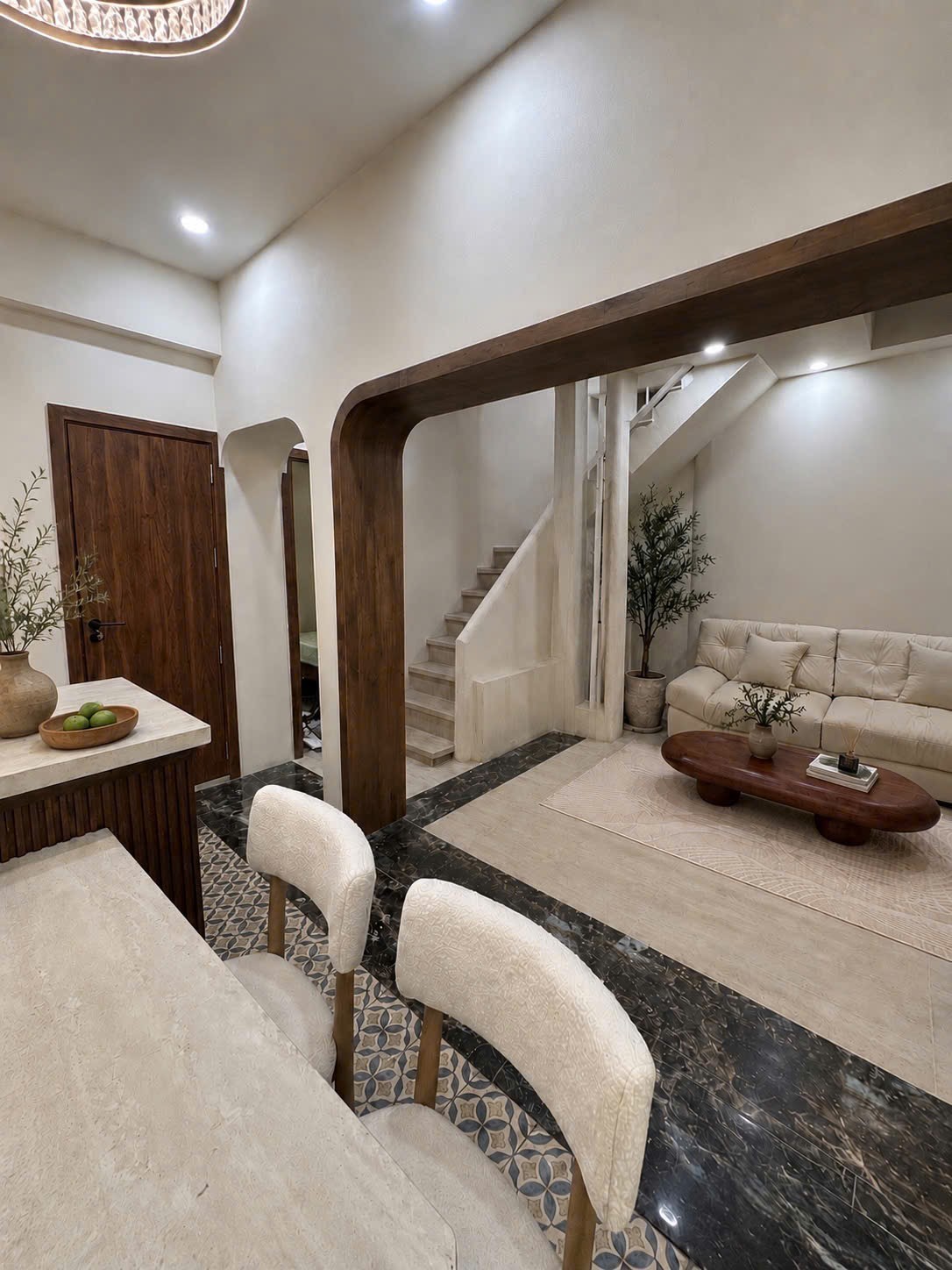 NGUYỄN HOÀNG 40.3m², 2.5 tầng, ngang 6.74m, dài 6m, giá 4.9 tỷ, Hải Châu