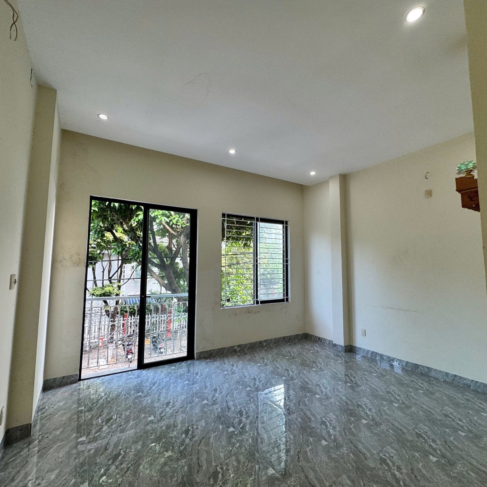 LÝ NHÂN TÔNG 92.5m², 2 tầng, ngang 5m, dài 18.5m, giá 10.8 tỷ, Hải Châu