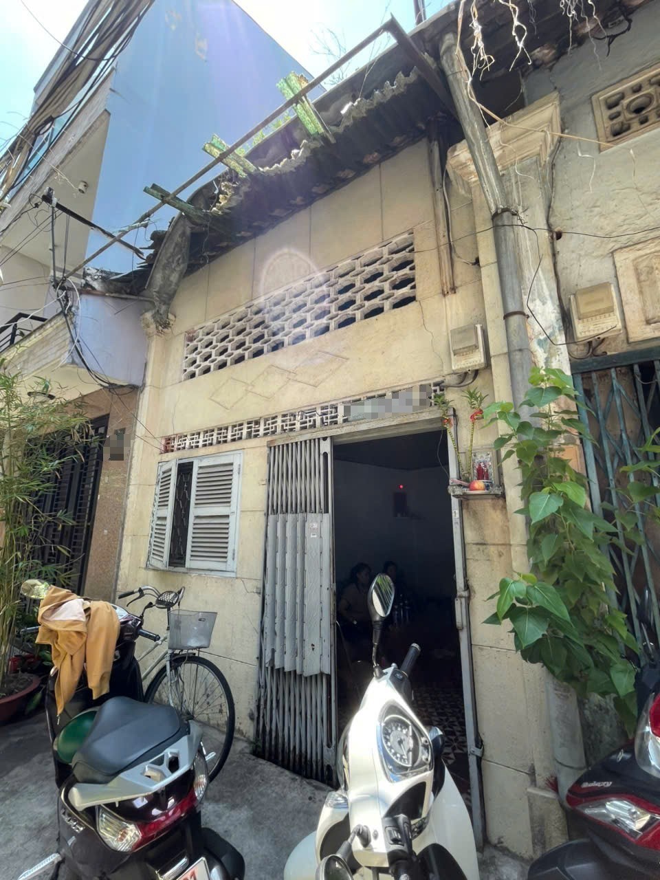 Bán nhà hẻm 232 Võ Văn Kiệt, Quận 1