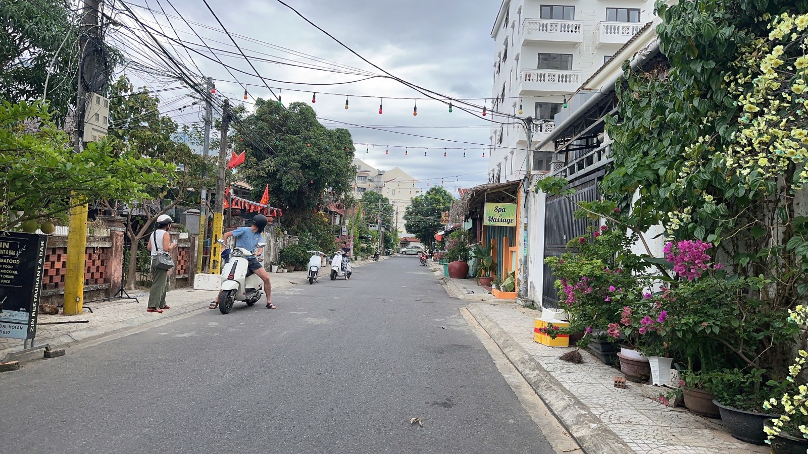 PHAN TÌNH 100m², cấp 4, ngang 4m, dài 25m, giá 4.8 tỷ, Hội An