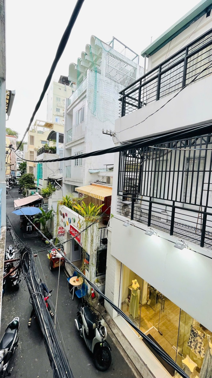 Bán nhà hẻm 149 Lê Thị Riêng, Quận 1