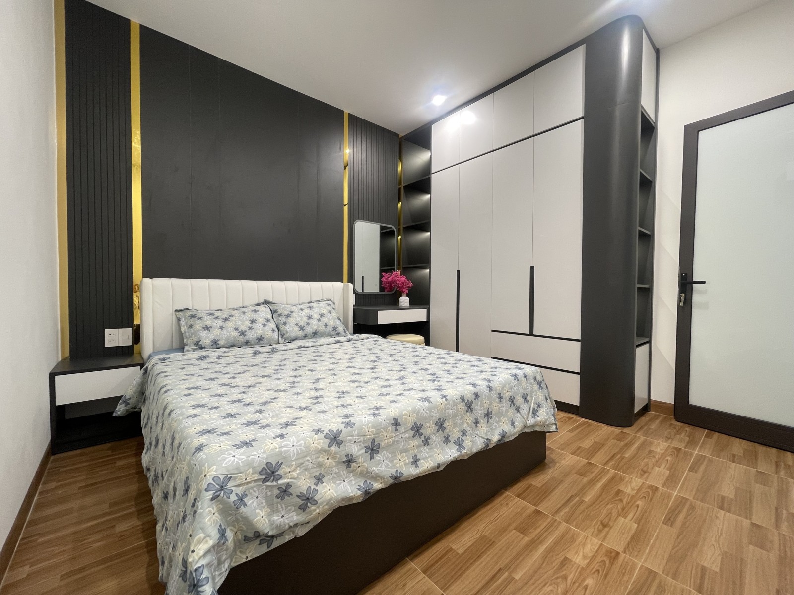 PHÙNG TÁ CHU 104m², 3 tầng, ngang 5m, dài 20.8m, giá 15.9 tỷ, Sơn Trà