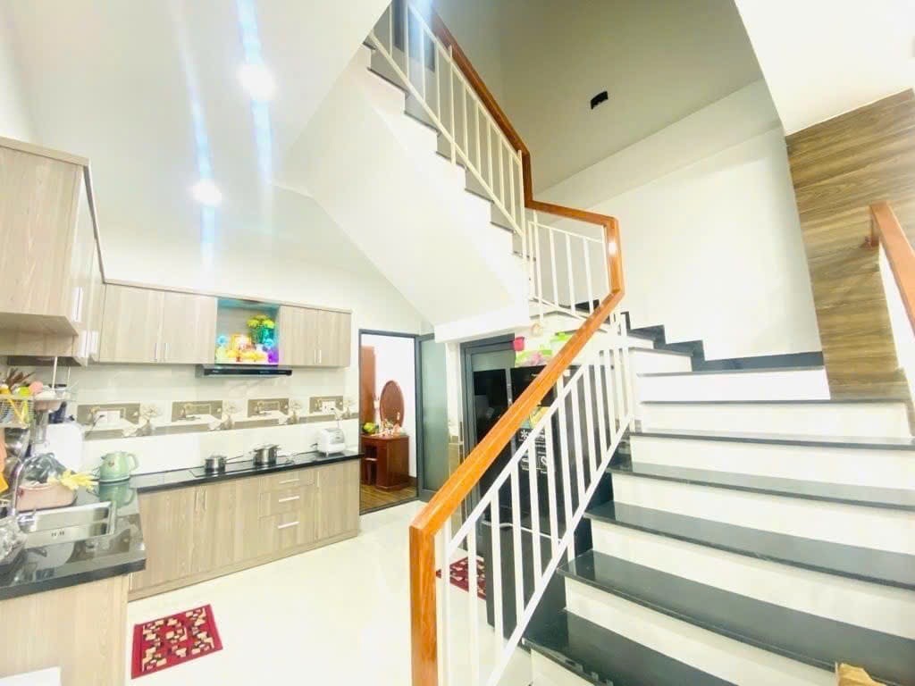 LƯU TRỌNG LƯ 70m², 2 tầng, ngang 4m, dài 17.50m, giá 8.7 tỷ, Hải Châu