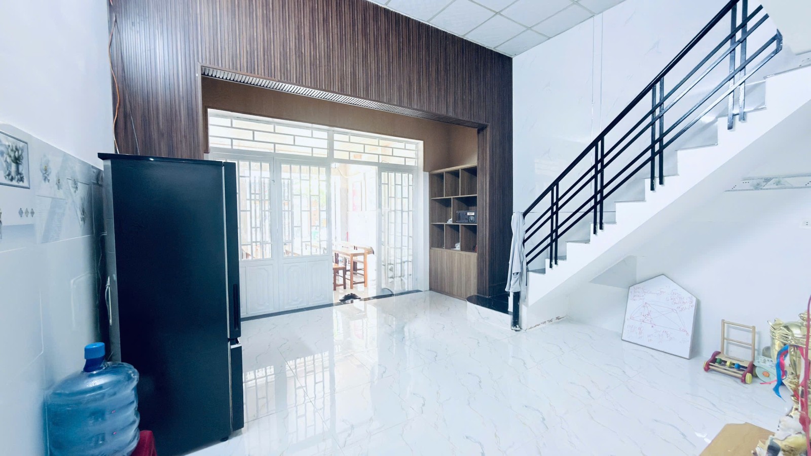 ĐOÀN VĂN CỪ 100m², 1 tầng, ngang 5m, dài 20m, giá 5.7 tỷ, Hòa Khánh