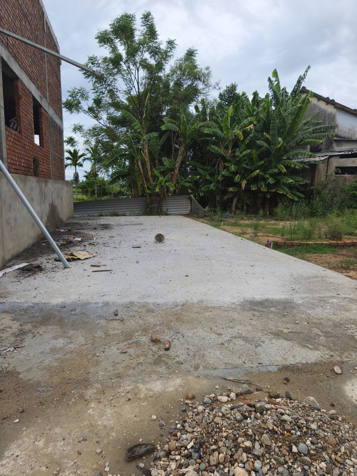 THÔN CẨM NÊ 100m², ĐẤT, ngang 8.5m, dài 12m, giá 1.62 tỷ, Hoà Vàng