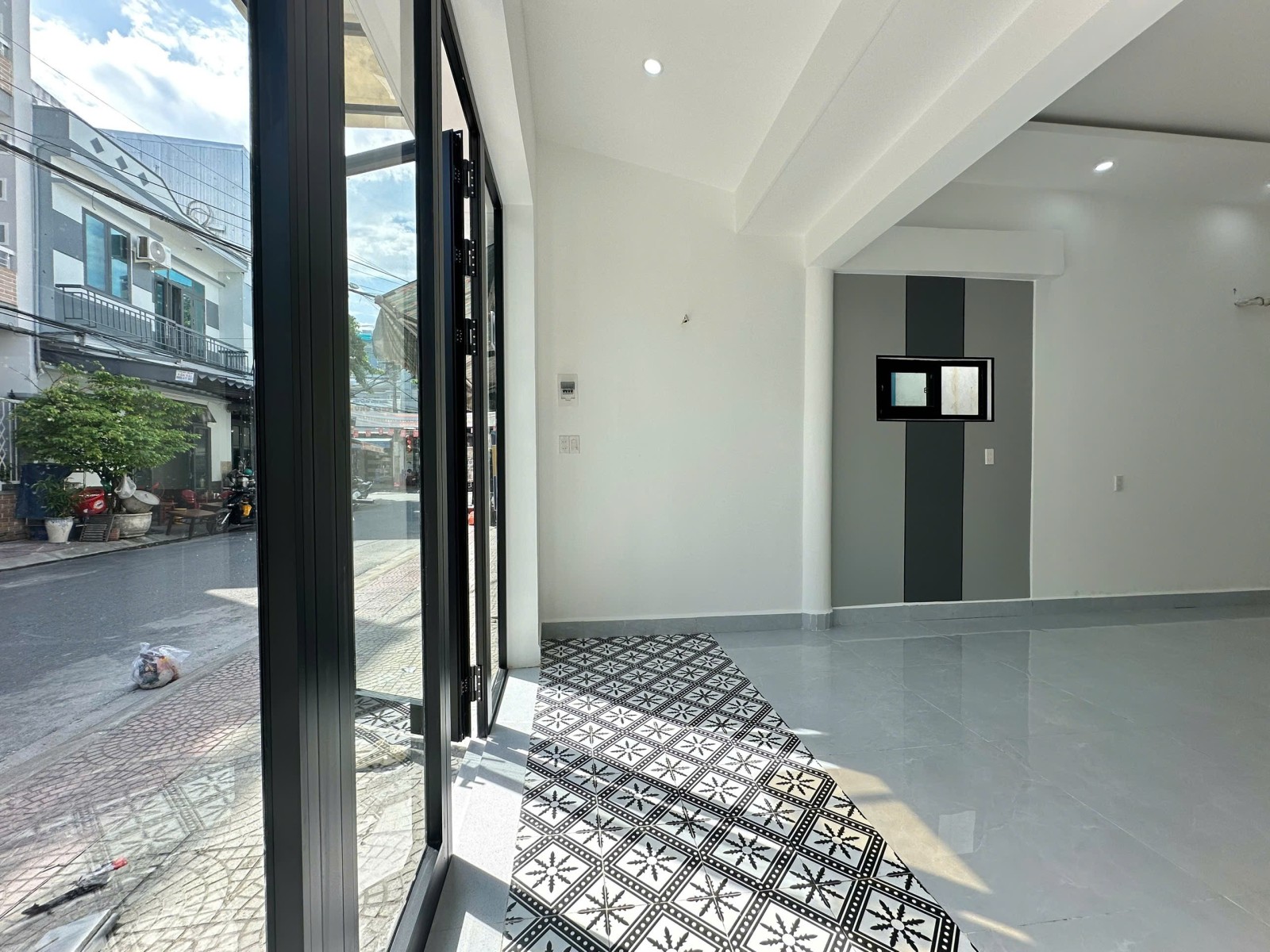 K TRƯNG NỮ VƯƠNG 68.4m², cấp 4, ngang 4.14m, dài 27m, giá 5.7 tỷ, Hải Châu
