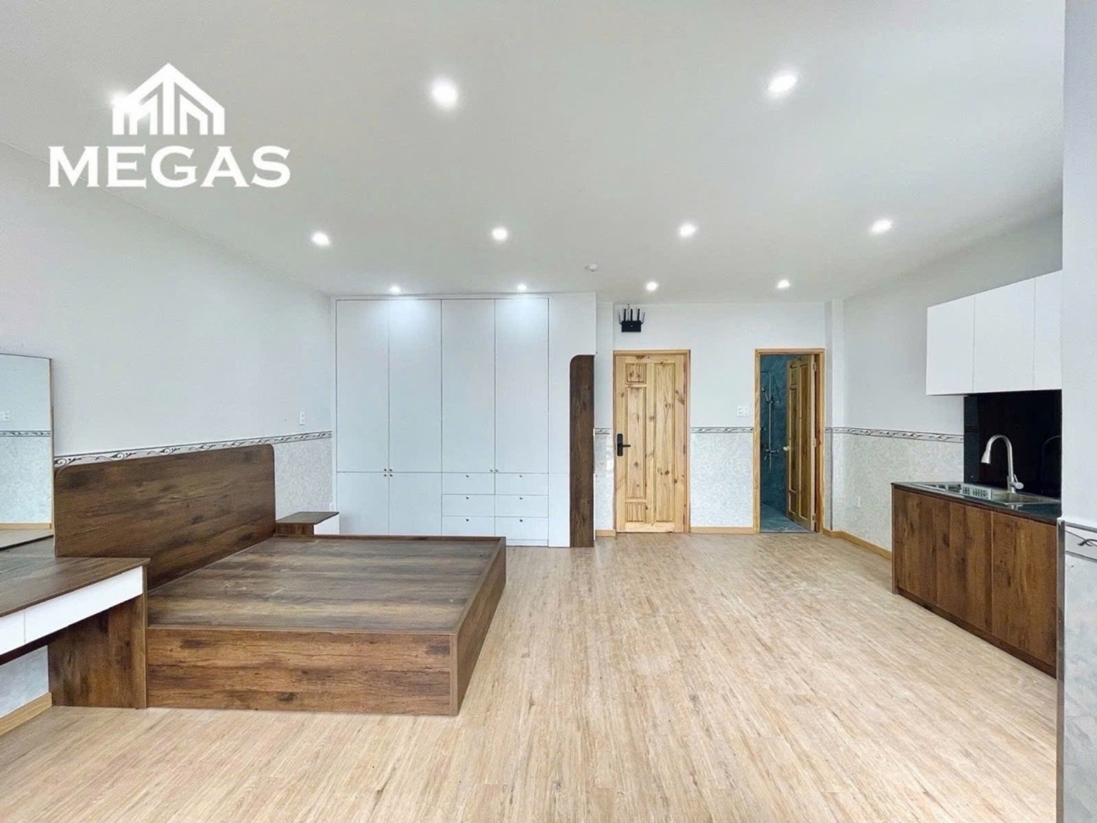 Bán nhà hẻm 393 Lê Hồng Phong, Quận 10