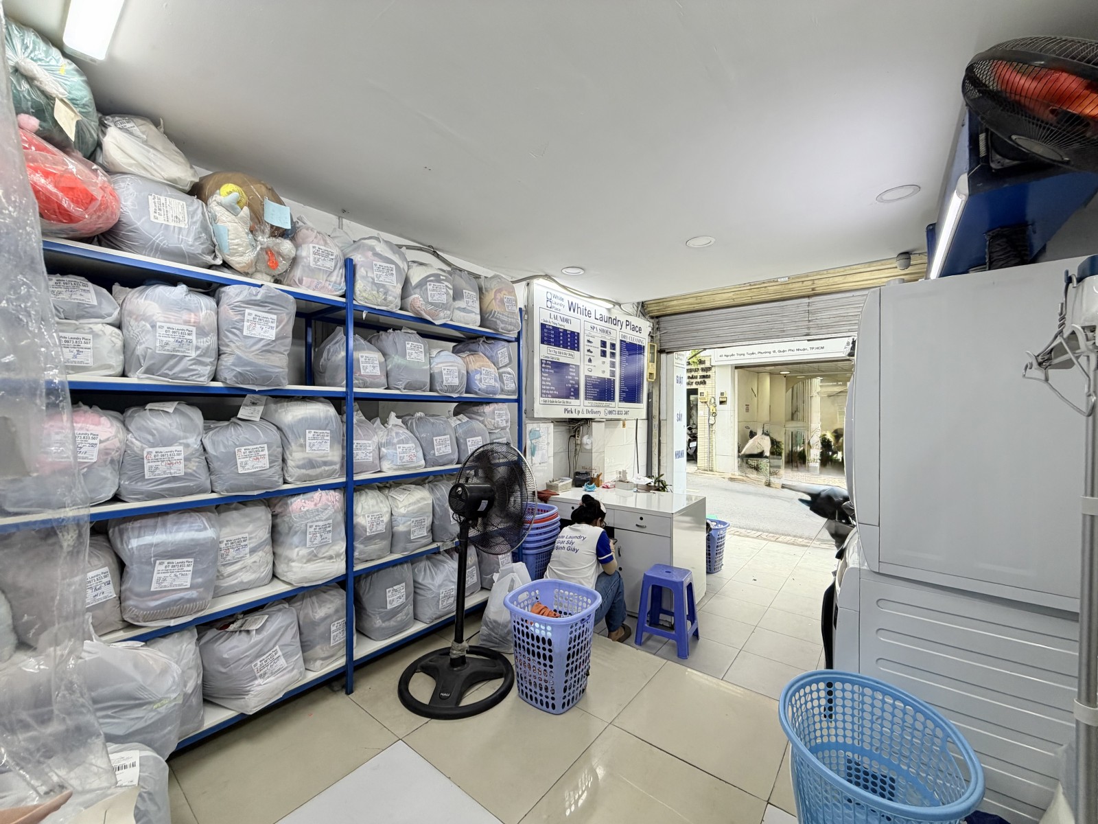 Bán nhà mặt tiền Nguyễn Trọng Tuyển, Phú Nhuận - ảnh 5
