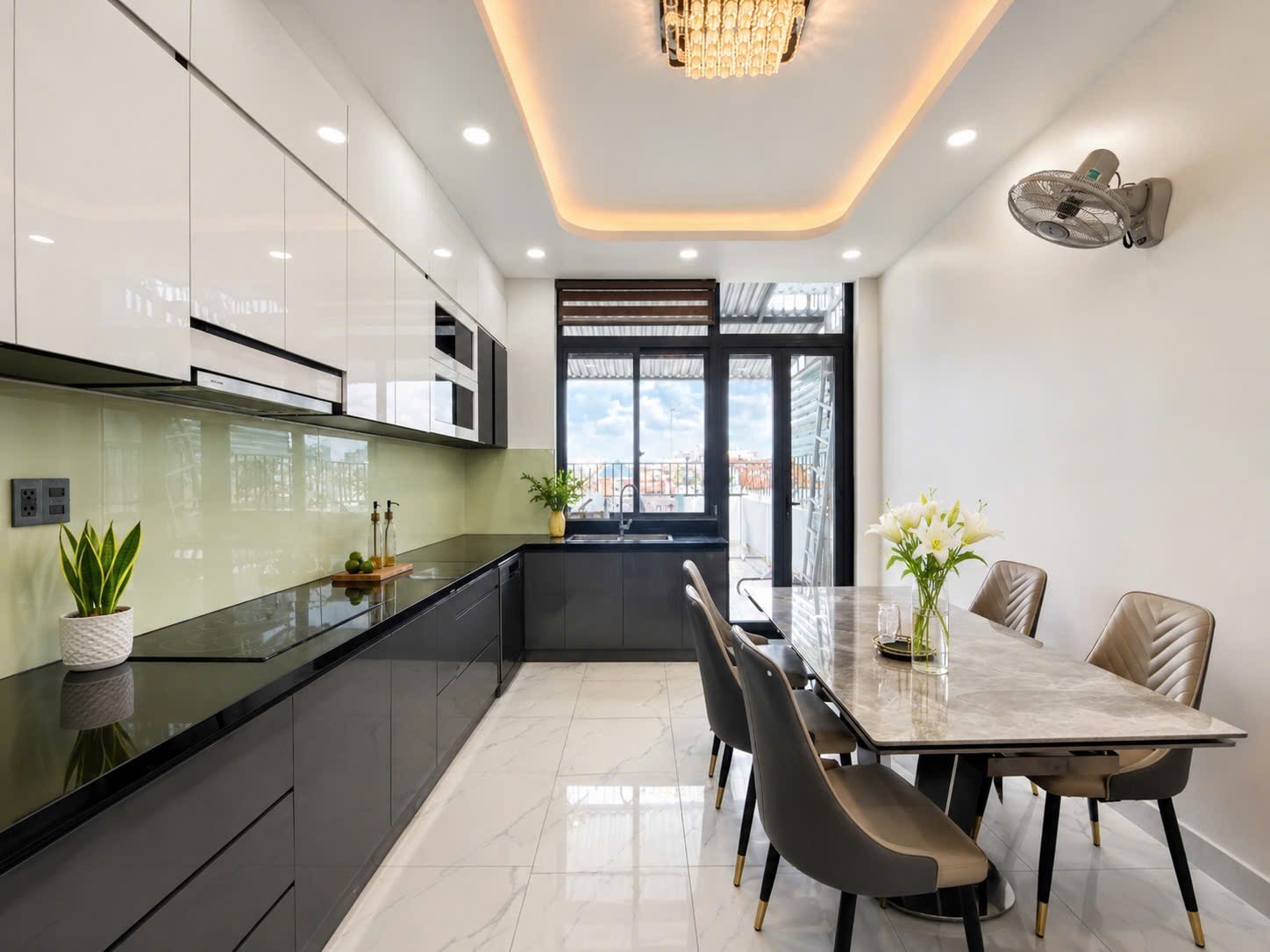 Bán nhà mặt tiền Huỳnh Văn Bánh, Phú Nhuận - ảnh 8