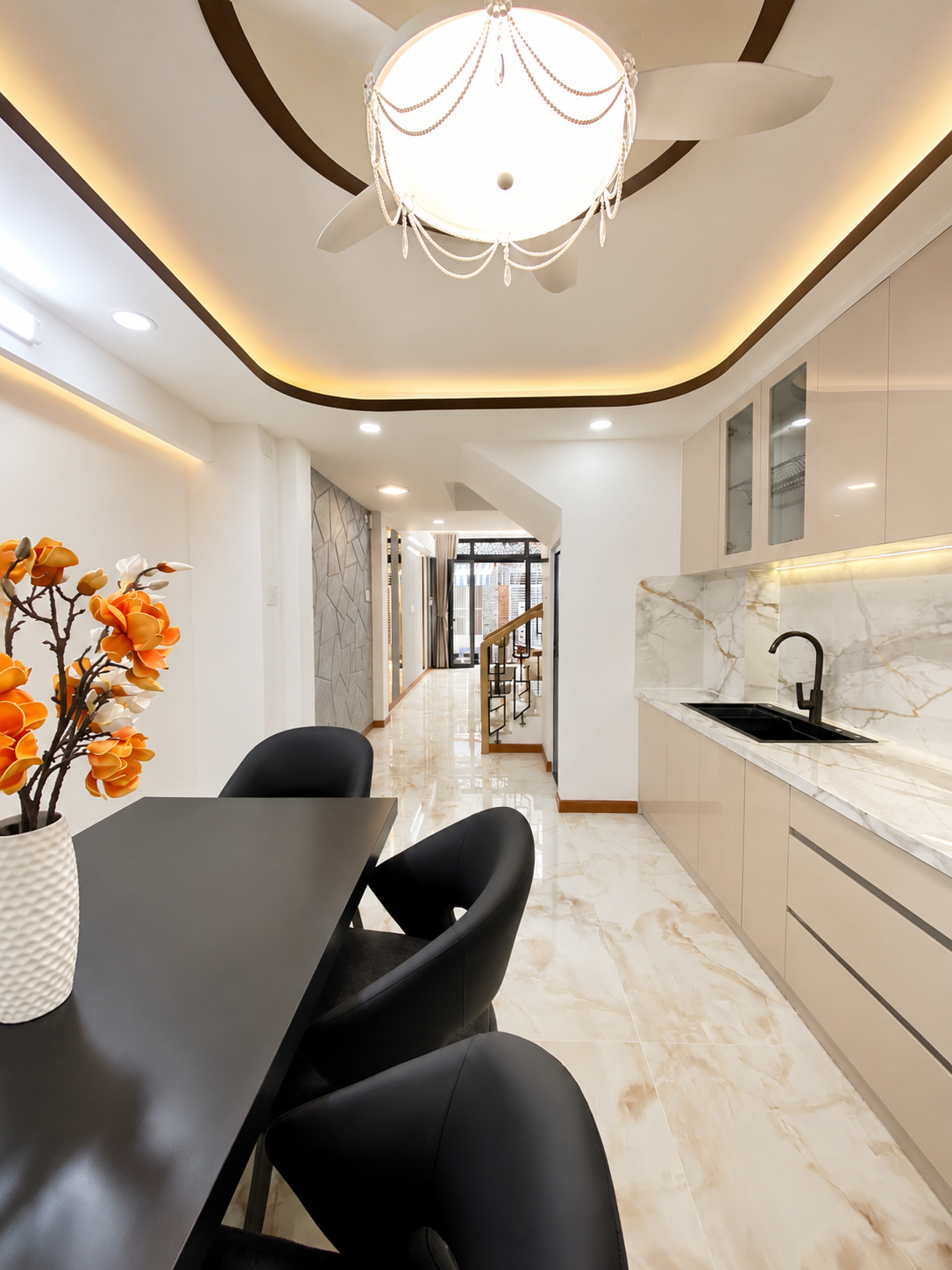 Bán nhà hẻm 377 Cách Mạng Tháng Tám, Quận 10 - ảnh 4