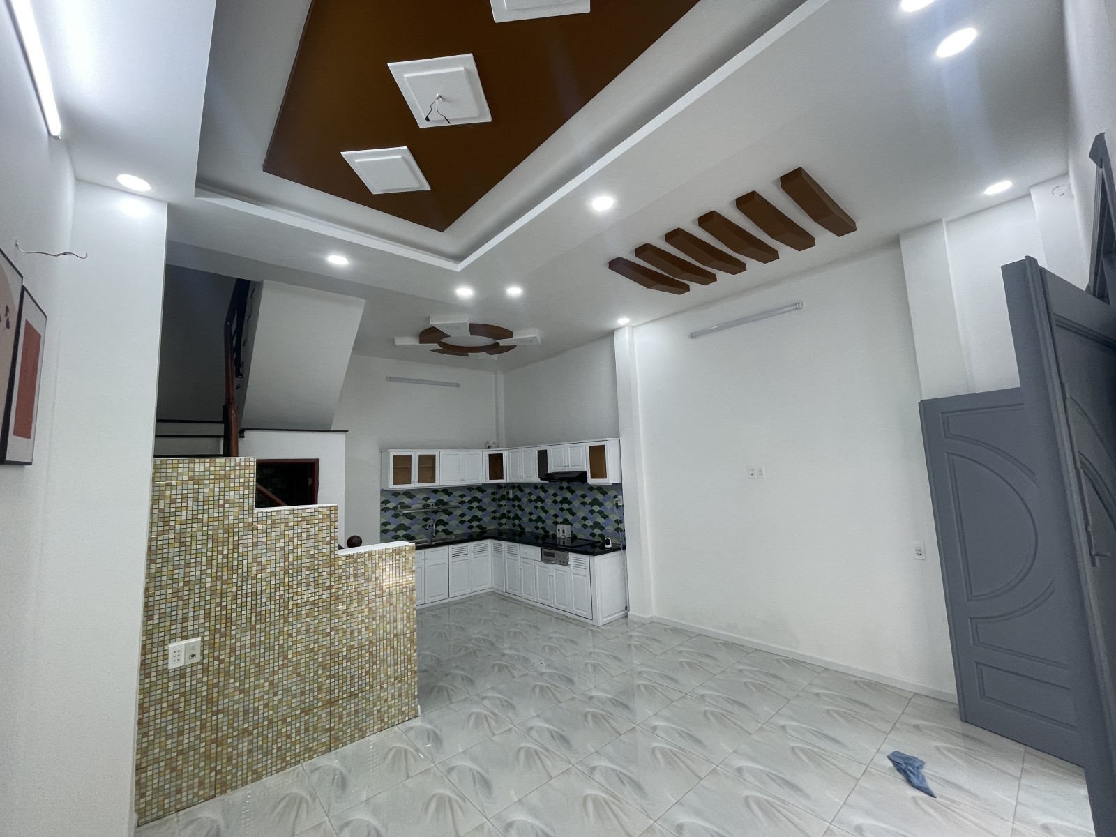 Bán nhà hẻm 392 Cao Thắng, Quận 10