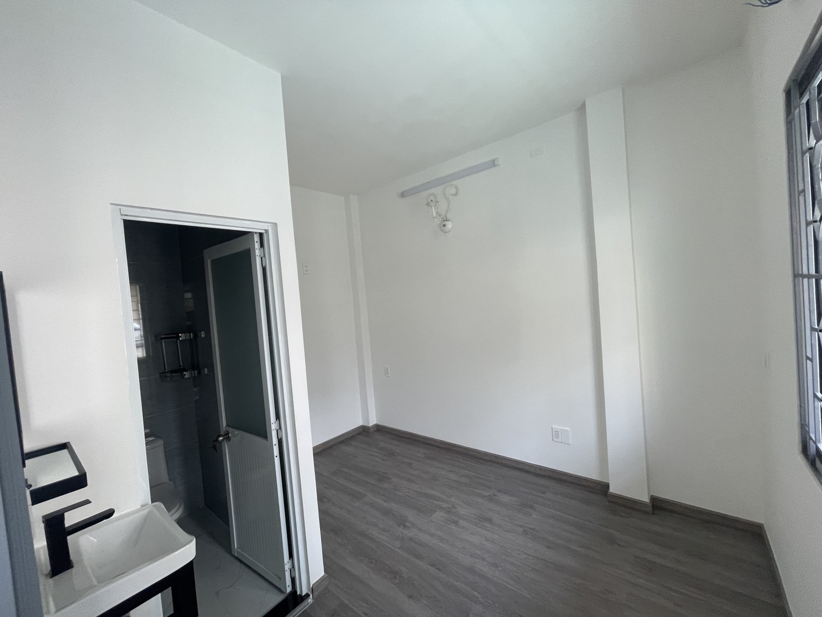 Bán nhà hẻm 392 Cao Thắng, Quận 10 - ảnh 2