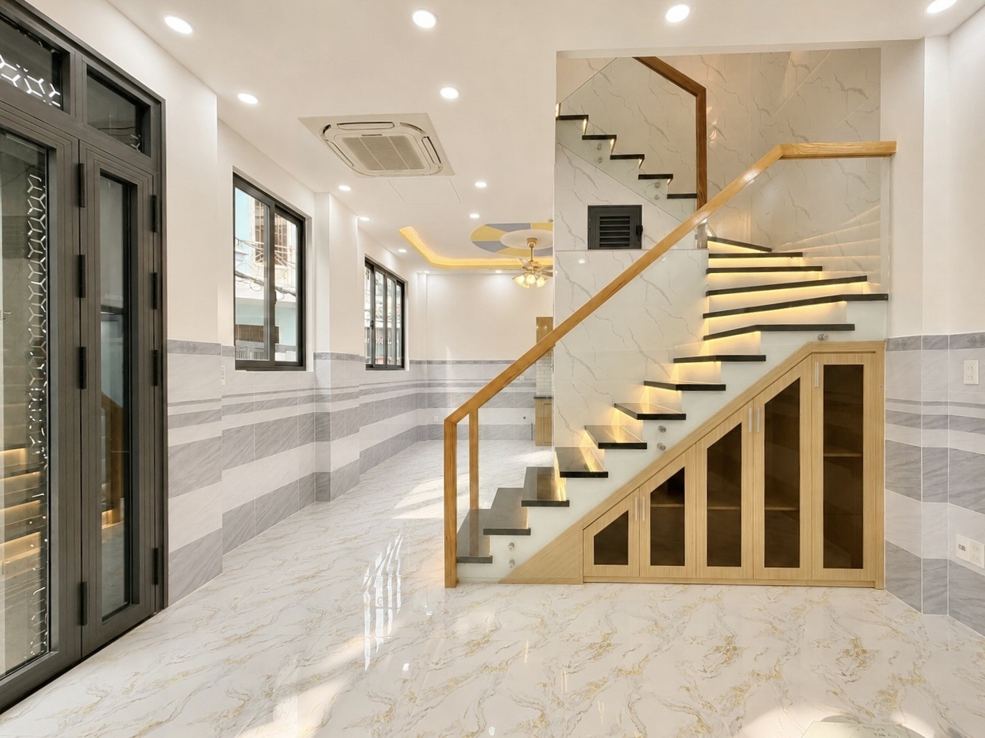 Bán nhà hẻm 169 Bạch Đằng, Bình Thạnh
