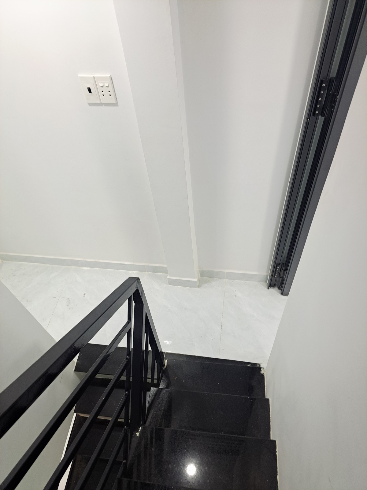 Bán nhà hẻm 79 Huỳnh Mẫn Đạt, Quận 5 - ảnh 8